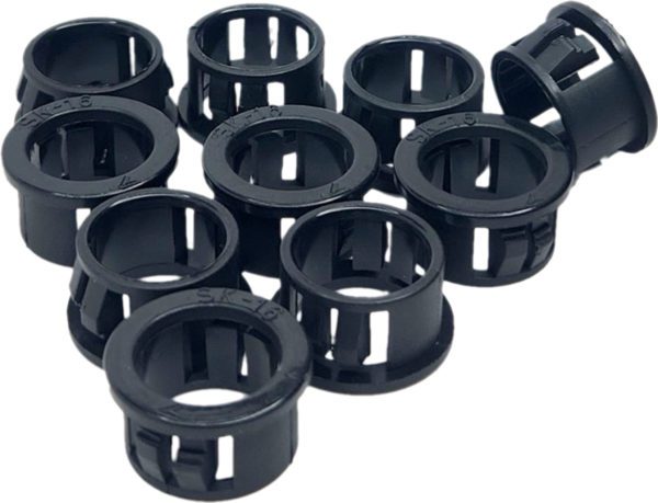 A set of Plastic Grommets 100 Pack for 4ga on a white background.