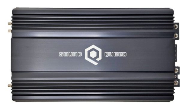 A SoundQubed Q1-4500 V2 Monoblock Amplifier with a logo on it.